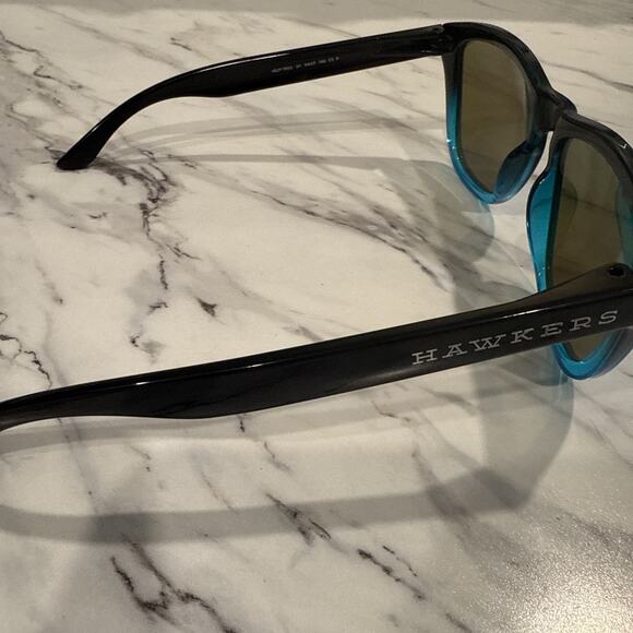 Hawkers 4B/F02 Sunglasses Black Fade Blue Polarized READ - Picture 3 of 8